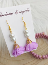 Charger l&#39;image dans la galerie, Boucles d&#39;oreilles dorées 🌟  Fleur tissu mauve violet  ❤ Fait main ❤