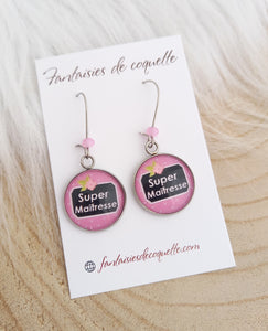 Boucles d'oreilles  illustrées Super Maîtresse   Fait-main ❤