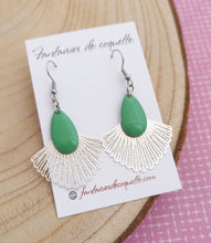 Charger l&#39;image dans la galerie, Boucles d&#39;oreilles argentées Starlette 🌟 Vert menthe  🌟