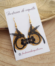 Charger l&#39;image dans la galerie, Boucles d&#39;oreilles Petit colibri ❤ Camel Noir doré ❤ oiseau