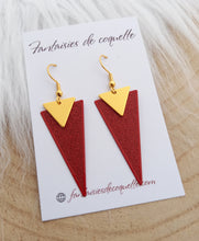 Charger l&#39;image dans la galerie, Boucles d&#39;oreilles Triangle  Rouge doré ❤ Fait main ❤