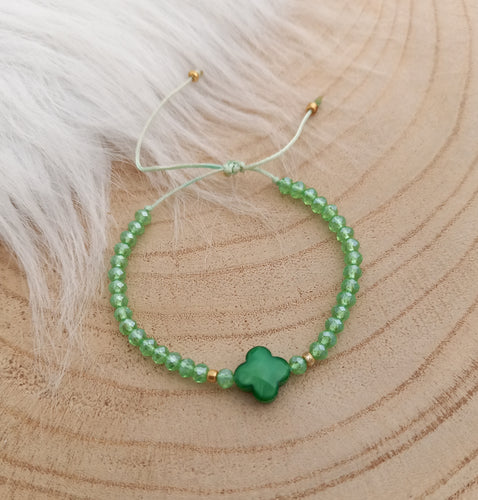 Bracelet  Trèfle Vert  Perles dorées acier inoxydable ❤ Fait main ❤ Porte bonheur