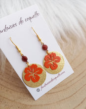 Charger l&#39;image dans la galerie, Boucles d&#39;oreilles  dorées Fleur Hibiscus Orange  ❤ Fait main ❤