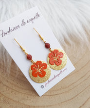 Charger l&#39;image dans la galerie, Boucles d&#39;oreilles  dorées Fleur Hibiscus Orange  ❤ Fait main ❤