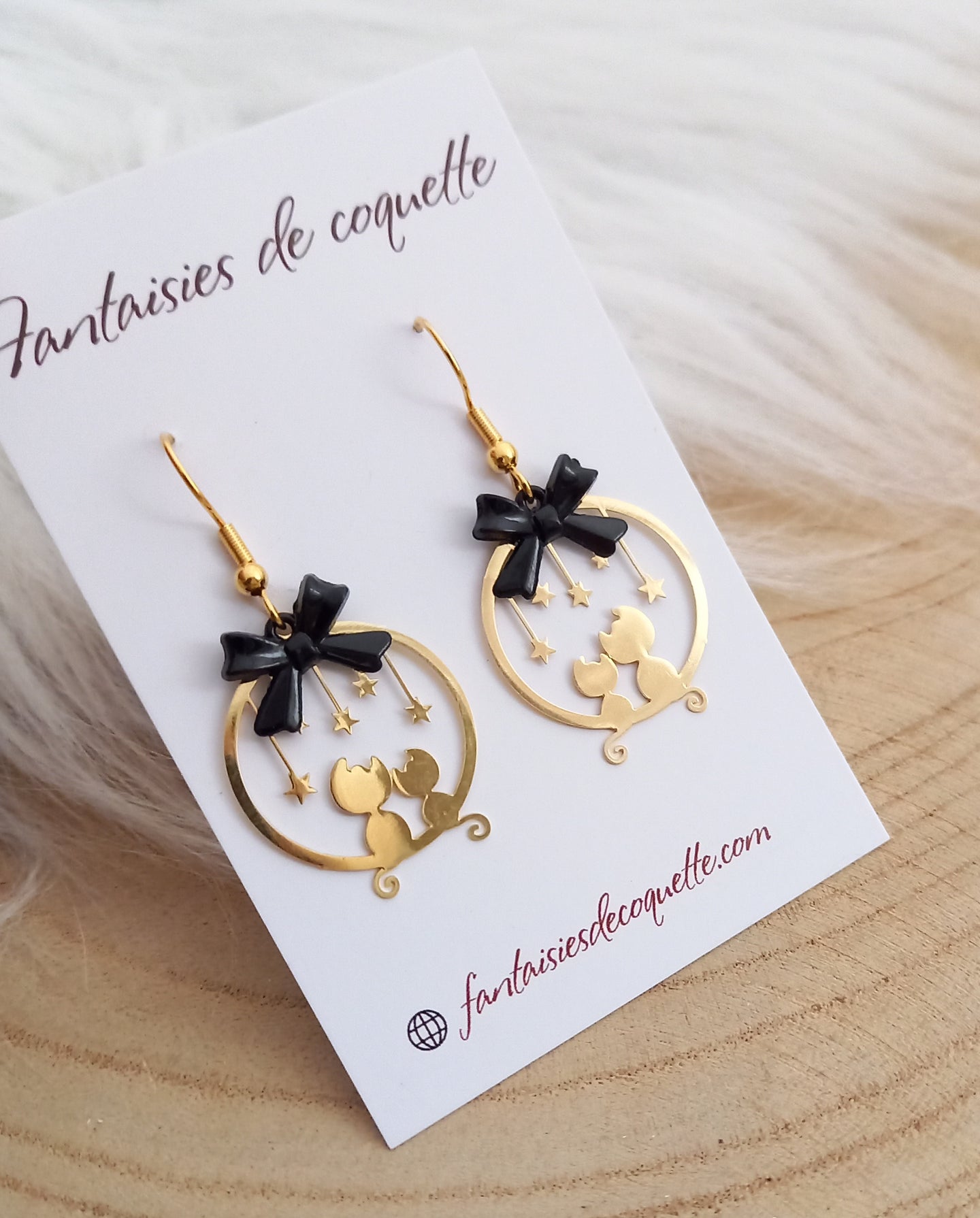 Boucles d'oreilles   Les Petits Chats  Noeud  Noir  ❤ doré