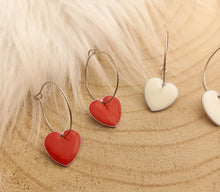 Charger l&#39;image dans la galerie, Boucles d&#39;oreilles    Créoles argentées Coeur Rouge Blanc coeurs