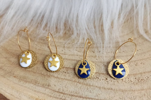 Boucles d'oreilles    Créoles dorées étoiles Bleu marine ou Blanc   Fait-main