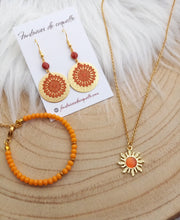 Charger l&#39;image dans la galerie, Boucles d&#39;oreilles  dorées  Orange ❤ Fait main ❤ m