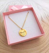 Charger l&#39;image dans la galerie, Collier   Pendentif  Mamie  Acier inoxydable  doré 💗