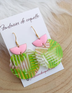 Boucles d'oreilles  Résine Vert blanc rose doré