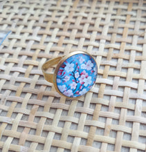 Charger l&#39;image dans la galerie, Bague Fantaisie illustrée  Fleur de cerisier  Acier inoxydable Doré Taille Réglable Bleu vert