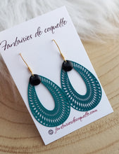 Charger l&#39;image dans la galerie, Boucles d&#39;oreilles  dorées Noir  bleu vert ❤ Fait main ❤