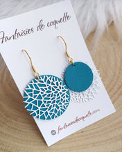 Charger l&#39;image dans la galerie, Boucles d&#39;oreilles Chics &amp; asymétriques dorées Cuir Bleu blanc❤ Fait main ❤