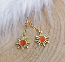 Charger l&#39;image dans la galerie, Boucles d&#39;oreilles    Créoles  Soleil Orange