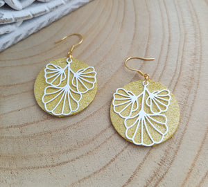 Boucles d'oreilles   cuir jaune Ginkgo Blanc ❤ Fait main ❤ Création unique