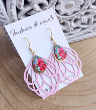 Charger l&#39;image dans la galerie, Boucles d&#39;oreilles Rose  fleurs 🌸 Fait main ❤  doré