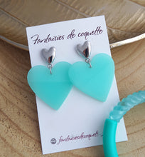 Charger l&#39;image dans la galerie, Boucles d&#39;oreilles  Clous  Coeurs  Bleu turquoise ❤  doré