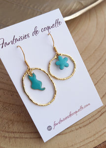 Boucles d'oreilles  asymétriques dorées Chat  Turquoise Fait-main ❤ dépareillées