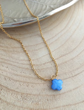 Charger l&#39;image dans la galerie, Collier  acier inoxydable doré Pendentif  Trèfle bleu  ❤ Fait main ❤