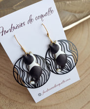 Charger l&#39;image dans la galerie, Boucles d&#39;oreilles    chat doré blanc noir   ❤