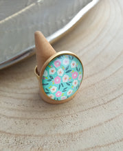 Charger l&#39;image dans la galerie, Bague Fantaisie illustrée  Fleurs Acier inoxydable Doré Taille Réglable Vert d&#39;eau rose