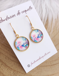 Boucles d'oreilles dorées  illustrées feuilles  mauve  rose Fait-main ❤