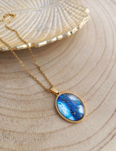 Charger l&#39;image dans la galerie, Collier   acier inoxydable doré Pendentif illustré Aquarelle bleu doré  ❤ Fait main ❤ nature