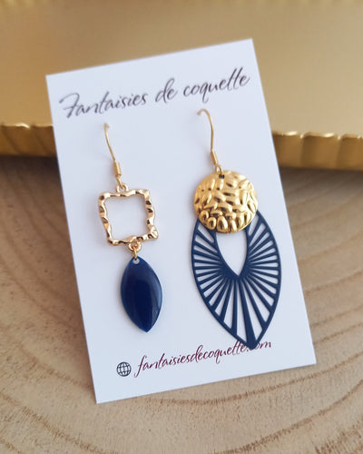 Boucles d'oreilles  asymétriques dorées  Bleu   Fait-main ❤ dépareillées