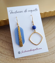 Charger l&#39;image dans la galerie, Boucles d&#39;oreilles  asymétriques dorées  Bleu   Fait-main ❤ dépareillées