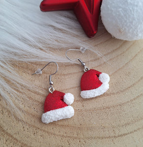 Boucles d'oreilles Bonnet de Noël     ❤ Fait main ❤ Pâte polymere