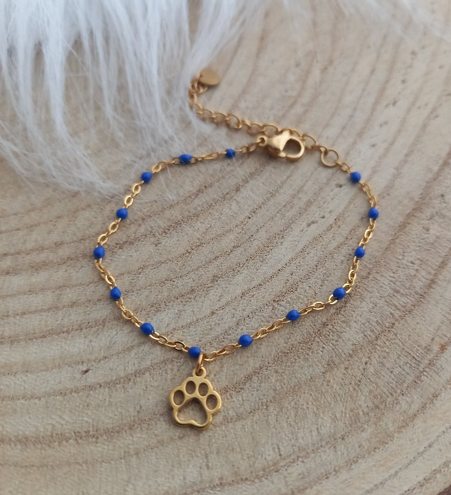 Bracelet Enfant  Chainette doré  émail Petite patte de chien ❤ Fait main ❤ Bleu