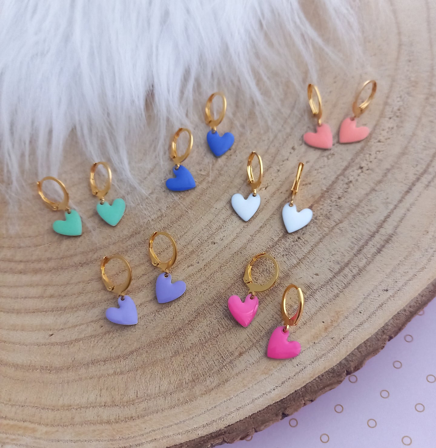 Boucles d'oreilles  dormeuses dorées en acier inoxydable Coeurs Rose Blanc Corail Bleu Violet Vert d'eau