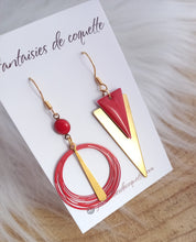 Charger l&#39;image dans la galerie, Boucles d&#39;oreilles  asymétriques  Fait-main ❤ dépareillées    Rouge doré