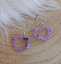 Charger l&#39;image dans la galerie, Boucles d&#39;oreilles   Créoles    coeur Mauve  doré  ou argenté ❤ Fait main ❤