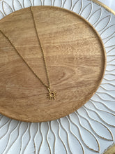 Charger l&#39;image dans la galerie, Collier  acier inoxydable doré Pendentif  doré ❤ Soleil ❤