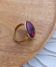 Charger l'image dans la galerie, Bague Fantaisie illustrée  Taille Réglable   Noir bordeaux