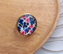 Charger l'image dans la galerie, Bague Fantaisie illustrée  Taille Réglable   Fleurs Bleu Rose