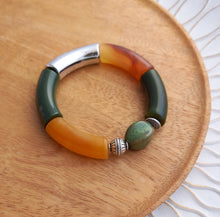 Charger l'image dans la galerie, Bracelet  Tendance  perles tubes  camel vert marron   ❤ Fait main ❤