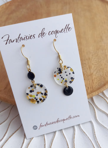Boucles d'oreilles  dépareillées asymétriques  Noir pailettes ❤ Fait main ❤