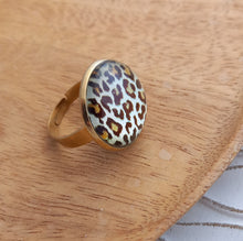 Charger l'image dans la galerie, Bague Fantaisie illustrée  Taille Réglable Panthère Noir Marron