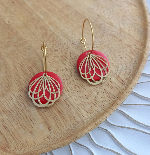 Boucles d'oreilles créoles  rouge  dorés