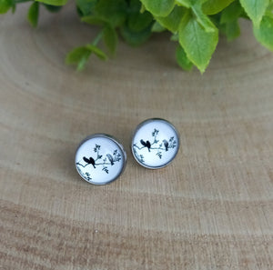 Boucles d'oreilles Puces illustration Petits oiseaux Noir Blanc ❤  Fait main  ❤