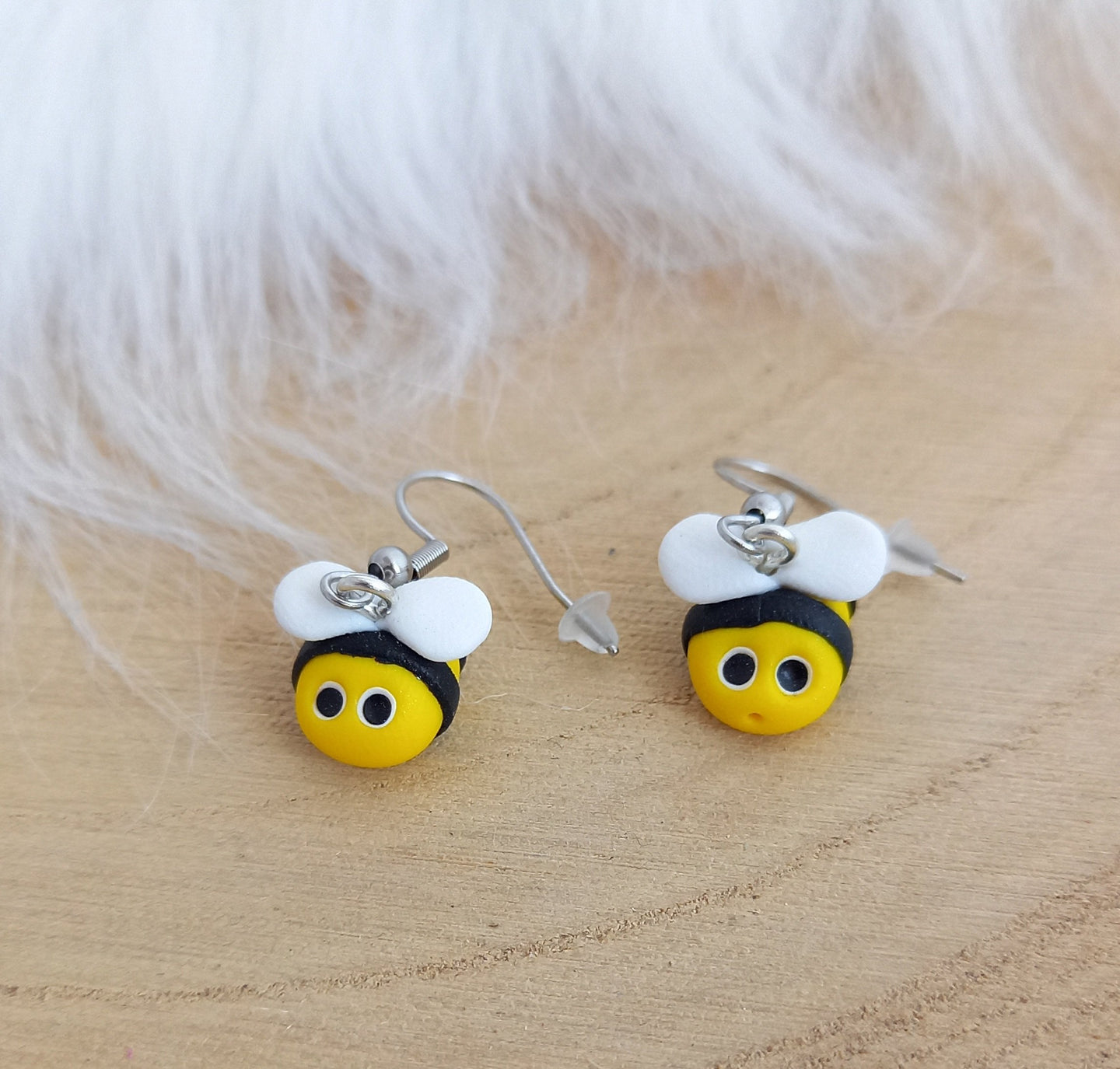 Boucles d'oreilles  Abeilles  Pâte polymere ❤ Fait main ❤ Pâte polymere