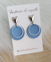 Charger l&#39;image dans la galerie, Boucles d&#39;oreilles  Cuir  Bleu Clous coeur  ❤ Fait main ❤