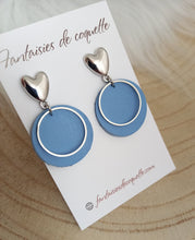 Charger l&#39;image dans la galerie, Boucles d&#39;oreilles  Cuir  Bleu Clous coeur  ❤ Fait main ❤