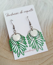 Charger l&#39;image dans la galerie, Boucles d&#39;oreilles  dorées Palma  Vert blanx ❤ Fait main ❤