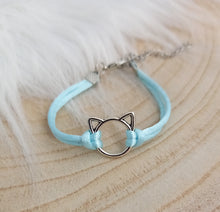 Charger l&#39;image dans la galerie, Bracelet Chat  argenté  🐱   Suédine bleu ciel   ❤ Fait main ❤