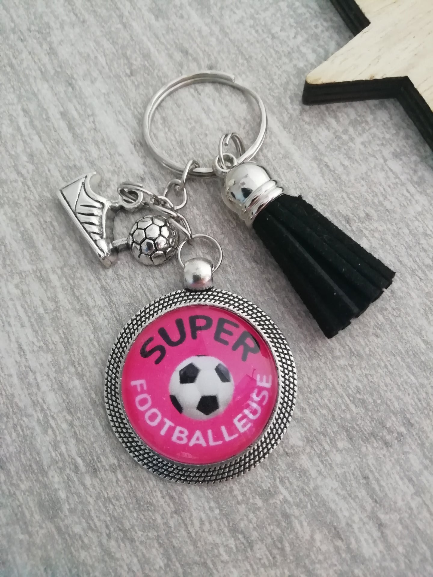 Porte clés ⚽  Super Footballeuse ⚽ Football